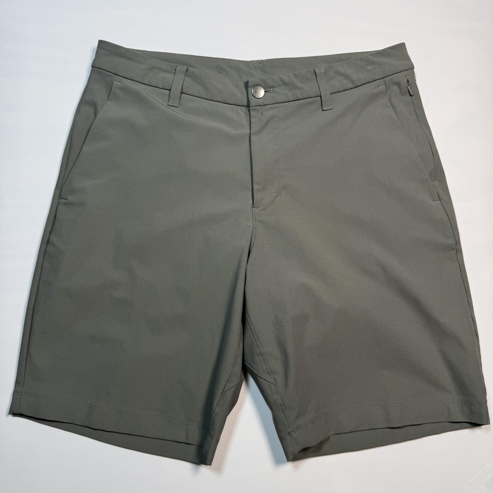 Lululemon Shorts Mens 33 Green Golf Twill Zip Pockets Athletic Casual Summer